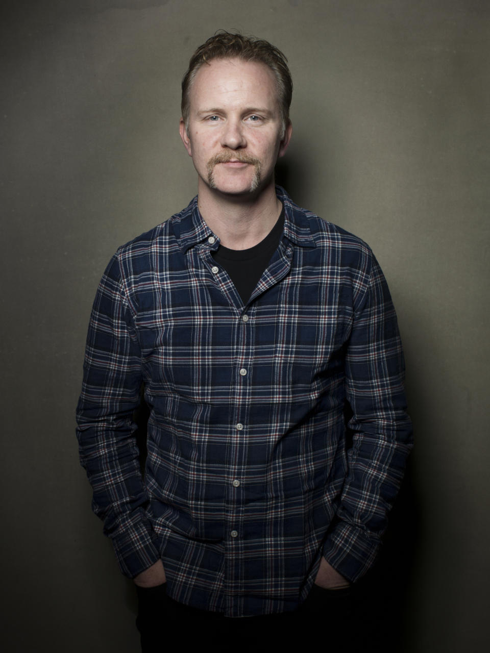 ARCHIVO - El director Morgan Spurlock de la película "Focus Forward" posa en el Festival de Cine de Sundance en Fender Music Lodge el 21 de enero de 2013 en Park City, Utah. Spurlock, quien fue nominado al Oscar e hizo de la comida y las dietas estadounidenses el trabajo de su vida, comiendo sólo en McDonald's durante un mes para ilustrar los peligros de una dieta de comida rápida, ha muerto. Tenía 53 años. (Foto Victoria Will/Invision/AP, archivo)