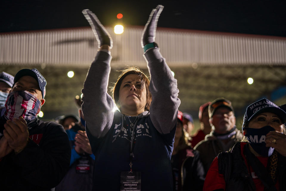 La multitud mientras el presidente Donald Trump habla en un mitin de campaña en Janesville, Wisconsin, el 17 de octubre de 2020. (Doug Mills/The New York Times)