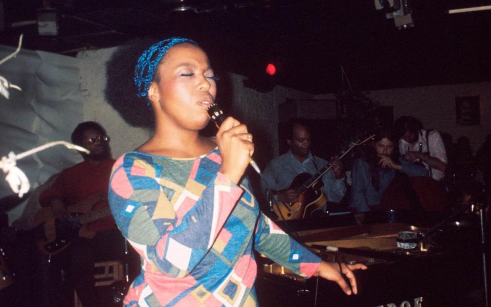 Roberta Flack at Ronnie Scott's in 1972 - getty