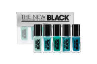 Variieren kann man ebenfalls mit dem Nagellack-Set von The New Black. Entweder lackiert man jeden Nagel in einer anderen Farbe oder versucht sich am Verlauf. Zu aufwendig? Bei Lidschatten machen wir uns doch auch die Mühe! (Nagellack-Set Ombre 5-Piece Nail Polish von The New Black in Wave über sephora.com, 22 US-Dollar)