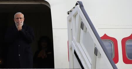 Prime Minister Narendra Modi arrives at Heathrow Airport for a three day official visit, in London, November 12, 2015. REUTERS/Jonathan Brady/Pool