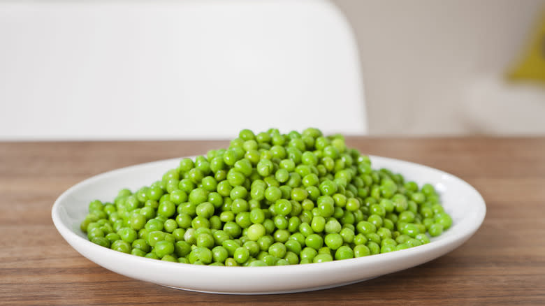 bowl of fresh peas