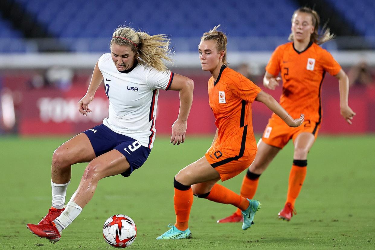 Lindsey Horan, Jill Roord