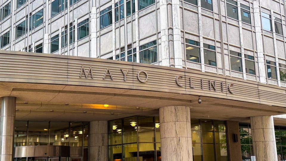 The multibillion-dollar Mayo Clinic medical center is a partner in the University of Minnesota Rochester’s three-year-degree experiment, providing paid internships and a visible career goal.