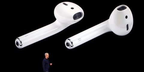 i-have-a-big-iphone-family-and-im-not-optimistic-about-apples-new-earpods-or-airpods