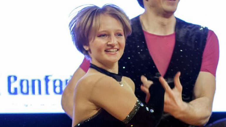 La hija menor de Putin, Katerina Tikhonova, baila rock and roll acrobático.