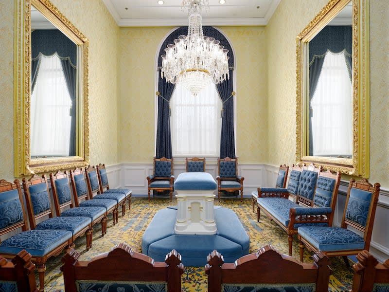 Sealing room inside the Manti Utah Temple.