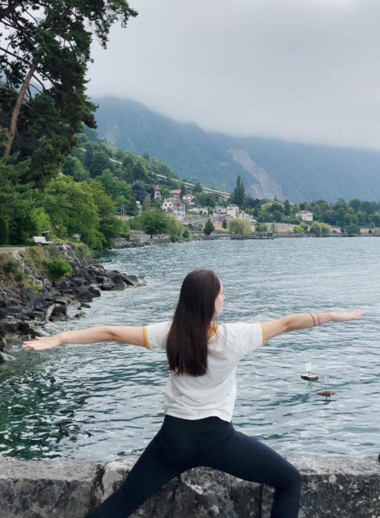 Virabhadrasana-II