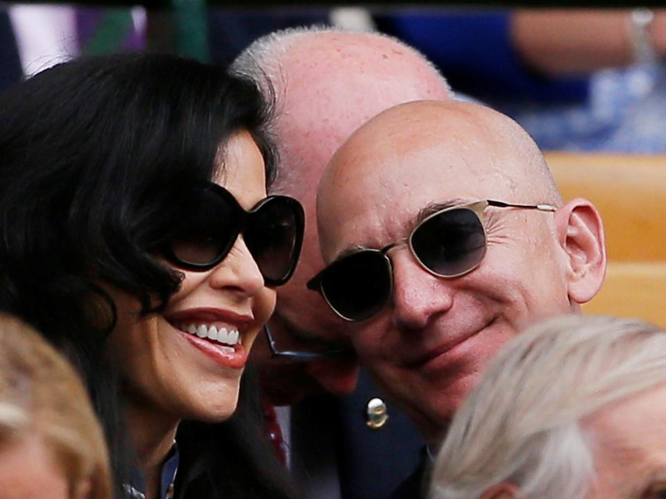 jeff bezos lauren sanchez