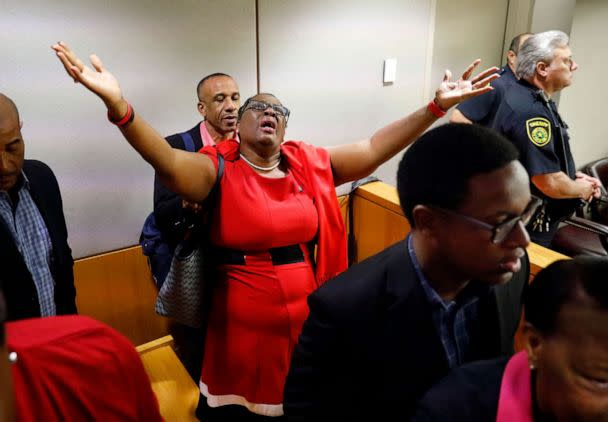 PHOTO: Botham Jean&#39;s mother, Allison Jean, rejoices in the courtroom after fired Dallas police Officer Amber Guyger was found guilty of murder, Oct. 1, 2019, in Dallas. (Tom Fox/The Dallas Morning News via AP, Pool)