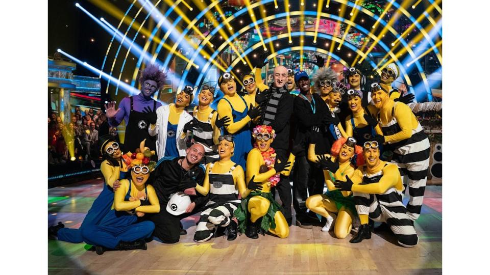 Kai Widdrington dressed as Gru with the orher professional dancers as Minions