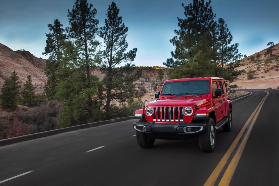 <p>2020 Jeep Wrangler Unlimited Sahara EcoDiesel</p>