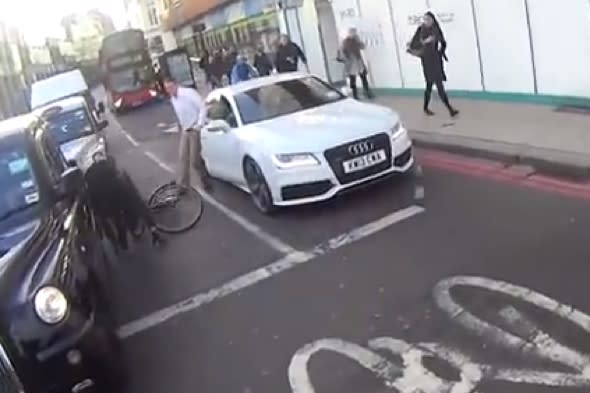 video-cyclist-attacked-by-motorist-london-road-rage