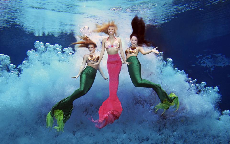 Weeki Wachee proudly bills itself as 'The Only City with Live Mermaids' - Patrick Farrell and Peter W. Cross