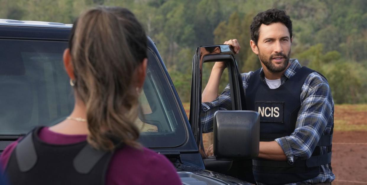 noah mills, ncis hawaii