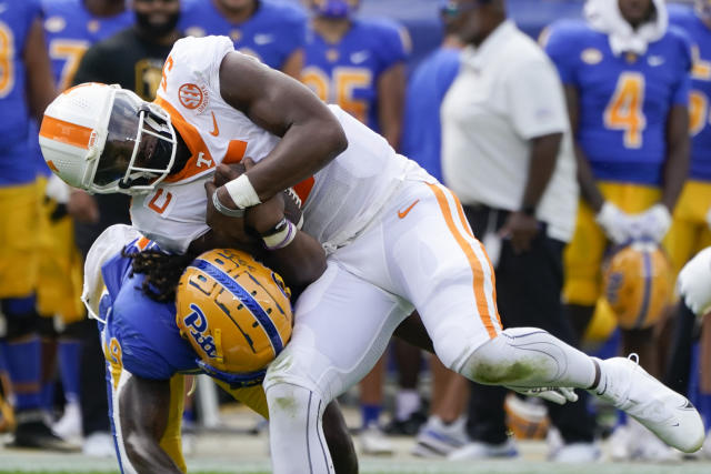 Tennessee-Pittsburgh: Game balls