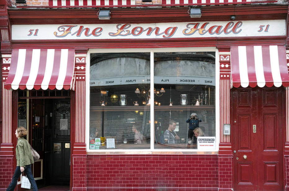 The Long Hall is one of Dublin's oldest pubs: William Murphy