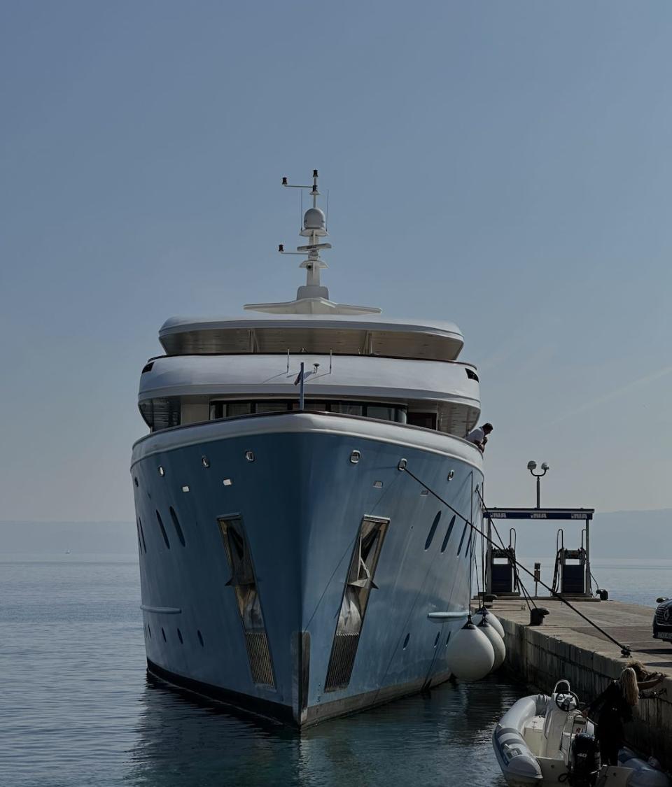 Ohana is anchored in Bol, Croatia.