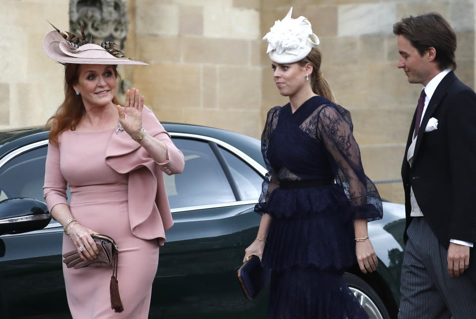 Sarah Ferguson, Duchess of York, Princess Beatrice of York and Edoardo Mapelli Mozzi arrive ahead of the wedding of Lady Gabriella Windsor and Thomas Kingston at St George's Chapel on May 18, 2019 