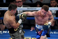 Gennady Golovkin v Canelo Alvarez