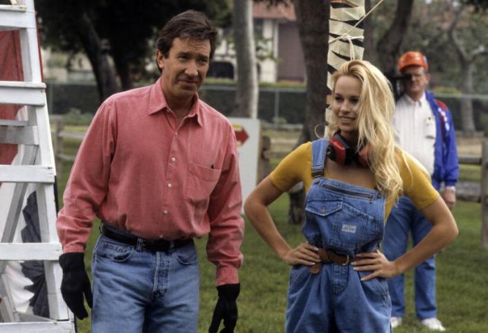 HOME IMPROVEMENT - &quot;The Great Race&quot; - Airdate: May 19, 1993. (Photo by ABC Photo Archives/Disney General Entertainment Content via Getty Images) TIM ALLEN;PAMELA ANDERSON