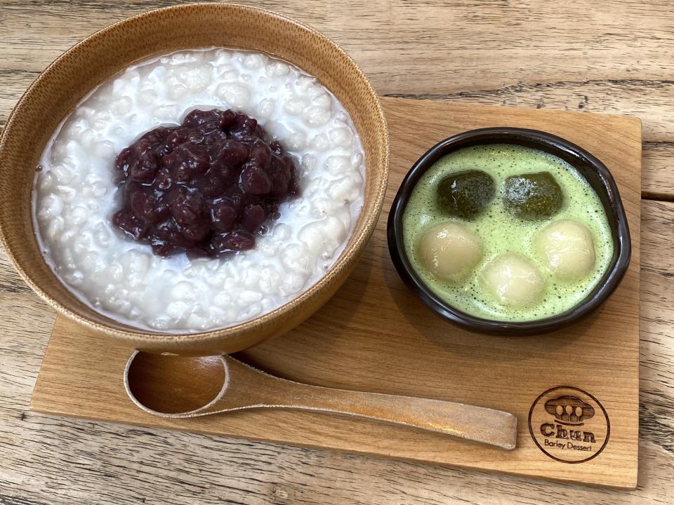 「紅豆薏仁+抹茶湯圓」不僅拍照好看，吃起來口感也非常細緻好吃。（攝影：陳秀麗）