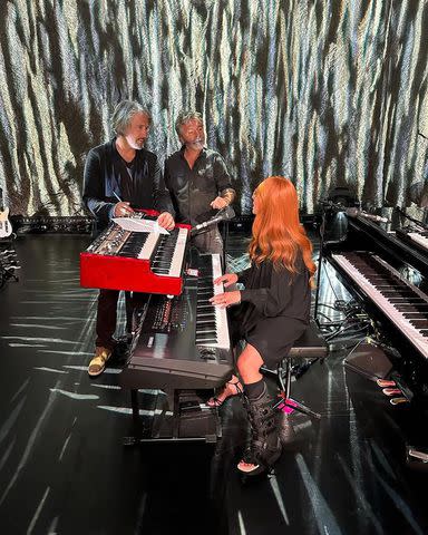 <p>Instagram/toriamos</p> Tori Amos rehearses while wearing medical boot.