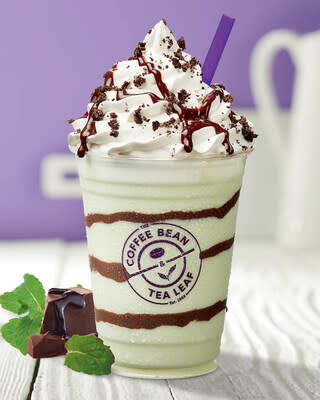 The Coffee Bean & Tea Leaf® - Cookies and Cream Ice Blended® drink