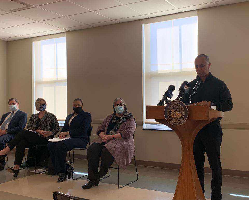 Providence Mayor Jorge Elorza updates the media on Providence's guaranteed income program.