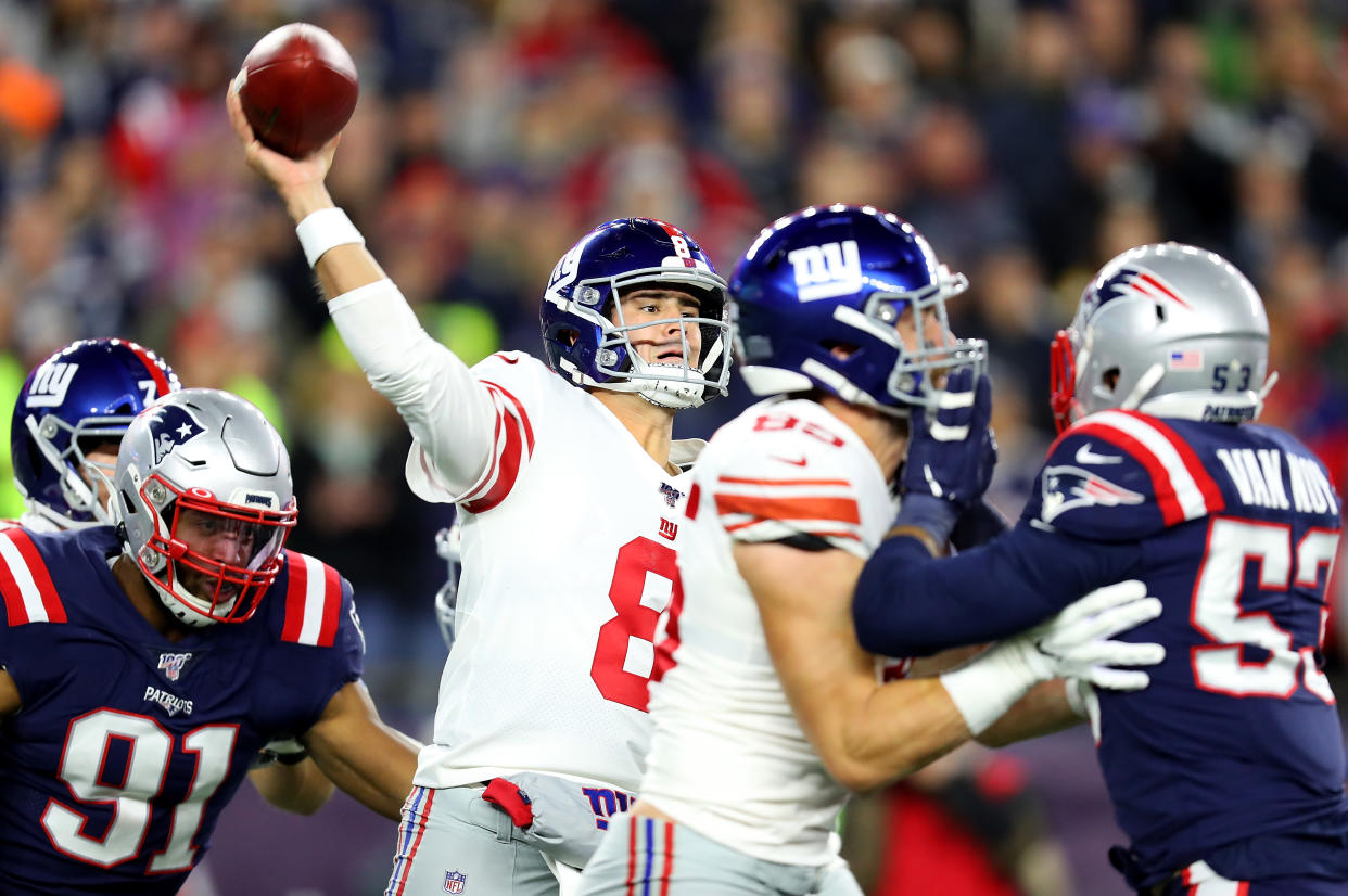 FOXBOROUGH, MASSACHUSETTS - OCTOBER 10: Daniel Jones #8 of the New York Giants throws a pass against the New England Patriots during the second quarter in the game at Gillette Stadium on October 10, 2019 in Foxborough, Massachusetts. (Photo by Maddie Meyer/Getty Images)