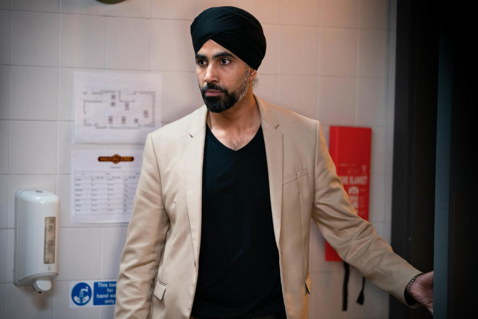 Kheerat Panesar is suspicious of Ravi Gulati