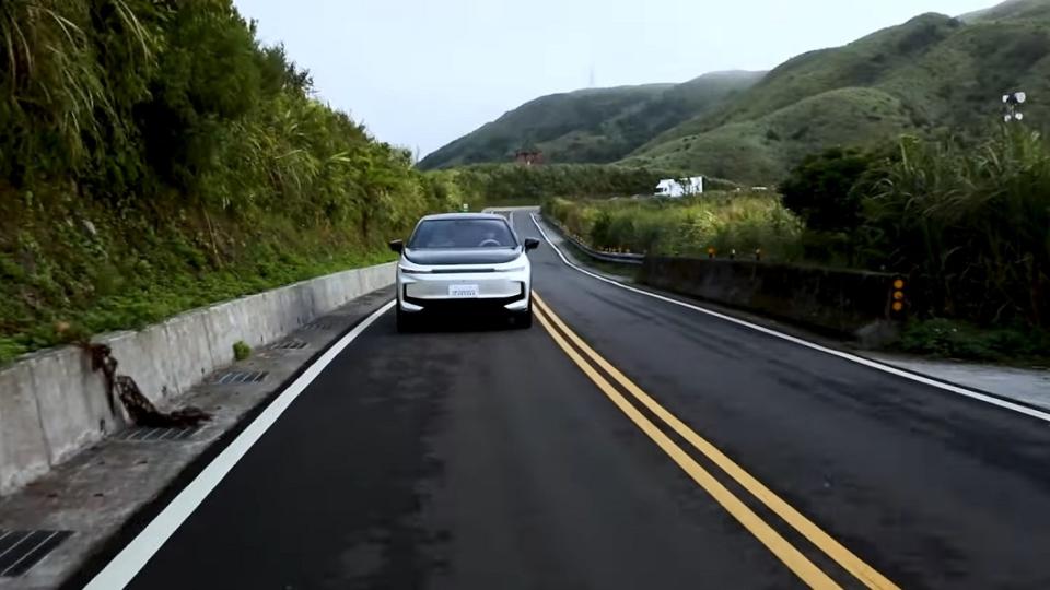 鴻海3款電動車詳細資訊將於下星期鴻海科技日中完整曝光。(圖片來源/ 鴻海)