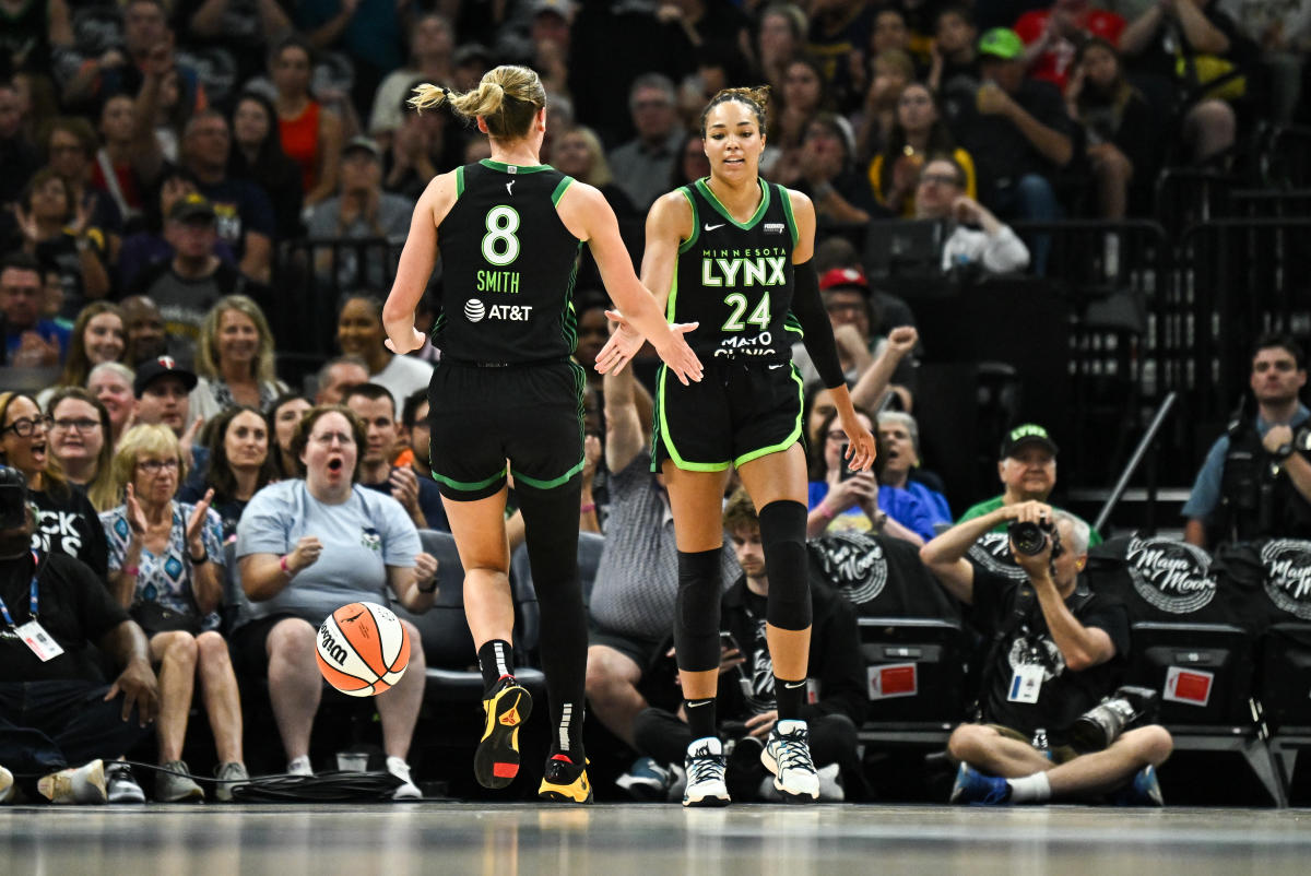 Napheesa Collier scores 31 for Lynx, besting Caitlin Clark’s 23 in 90–80 win over Fever