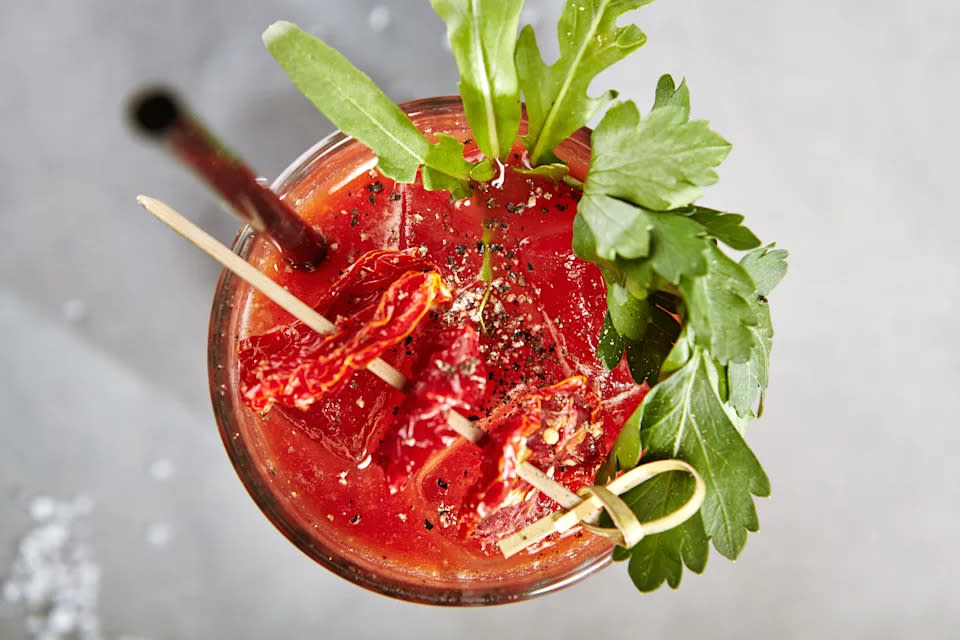 Eine Bloody Mary als Katermedizin ist wahrscheinlich keine so gute Idee. (Getty Images)