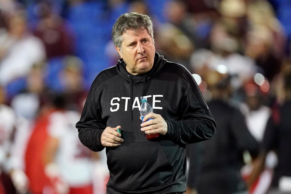 Mississippi State's Mike Leach, one of the most innovative and funny football coaches ever, died on Dec. 12 at age 61.