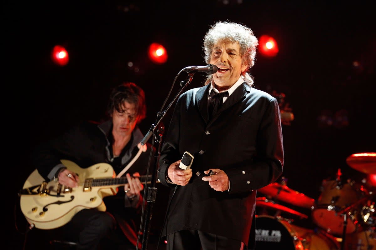 Musician Bob Dylan onstage during the 17th Annual Critics' Choice Movie Awards (Getty)