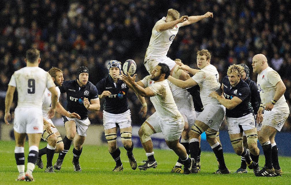 Inglaterra y Escocia se enfrentan en el Torneo Seis Naciones de rugby, el 6 de febrero de 2016, en Murrayfield, Edimburgo (AFP | NEIL HANNA)