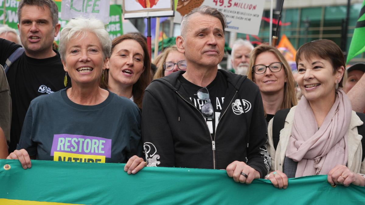 Dame Emma Thompson urges politicians to ‘listen up’ at London nature march