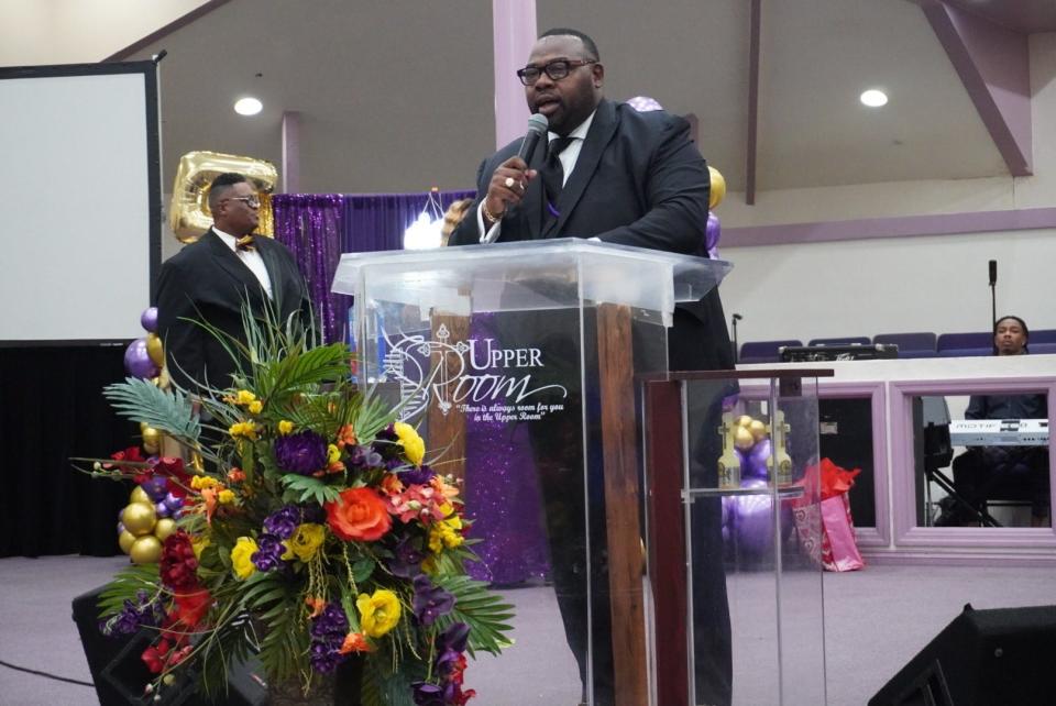 Pastor Kenyarda Feathers of Williams Temple Church of God in Christ delivered the sermon during a Sunday afternoon service at Upper Room Ministries in northeast Gainesville.
(Credit: Photo by Voleer Thomas, Correspondent)
revising Image