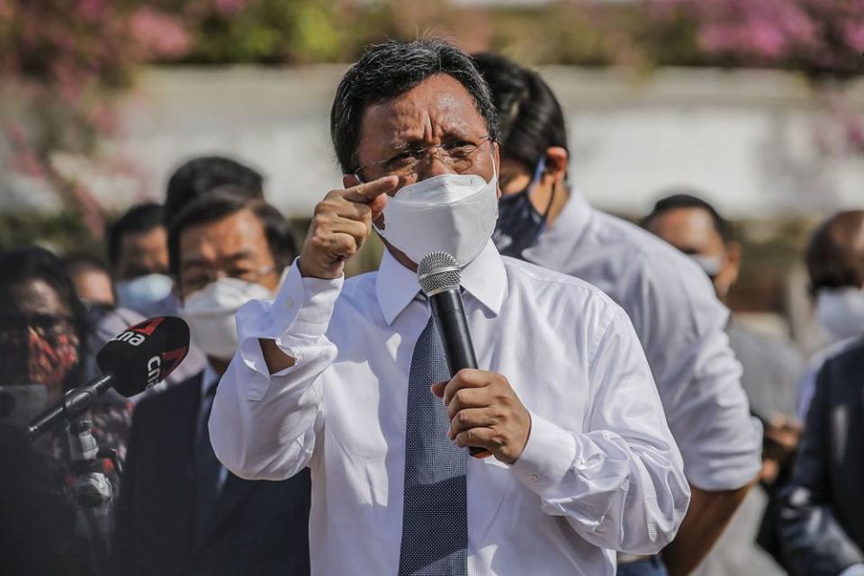 Semporna MP Datuk Seri Mohd Shafie Apdal addresses members of the media at the Merdeka Square in Kuala Lumpur August 2, 2021. — Picture by Hari Anggara