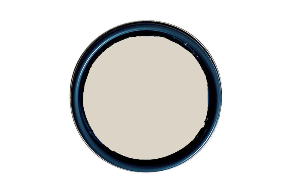 <p><a href="https://www.benjaminmoore.com/en-us/color-overview/find-your-color/color/hc-173/edgecomb-gray?color=HC-173" rel="nofollow noopener" target="_blank" data-ylk="slk:Edgecomb Gray, Benjamin Moore;elm:context_link;itc:0;sec:content-canvas" class="link "><strong>Edgecomb Gray, Benjamin Moore</strong></a><br> "I am embracing neutral walls in pretty hues that allow me to add in more modern forms and natural earthy elements. For paint, I love Edgecomb Grey by Benjamin Moore as it adds just enough warmth without turning the room into a gray space." – Designer <a href="https://www.metalandpetal.com" rel="nofollow noopener" target="_blank" data-ylk="slk:Jade Joyner;elm:context_link;itc:0;sec:content-canvas" class="link ">Jade Joyner</a></p>