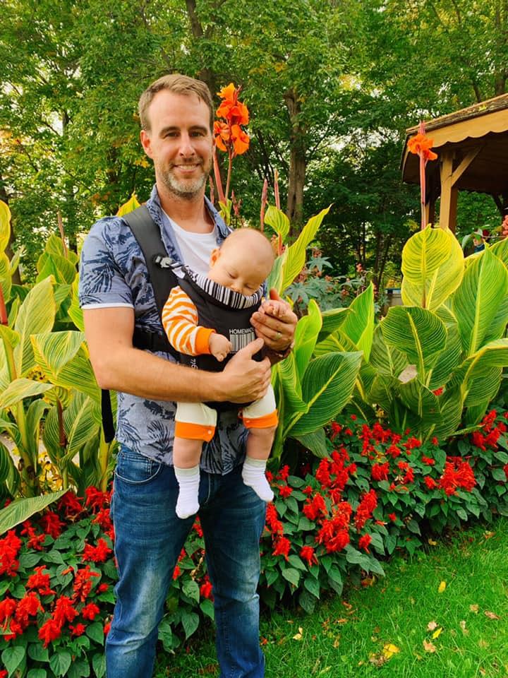 Sébastien Filteau is shown here with his daughter, Emma. The 36-year-old was  thrown about 20 metres forward when he was struck by a driver who was driving 133 km/h in a 70km/h zone. (Submitted by Diane Camiré and Michel Filteau - image credit)