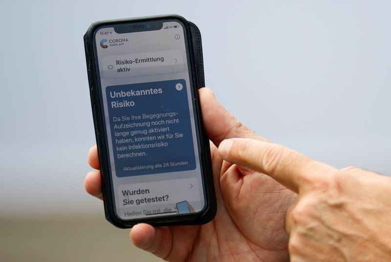 FILE PHOTO: Germany to launch coronavirus smartphone contact tracing app