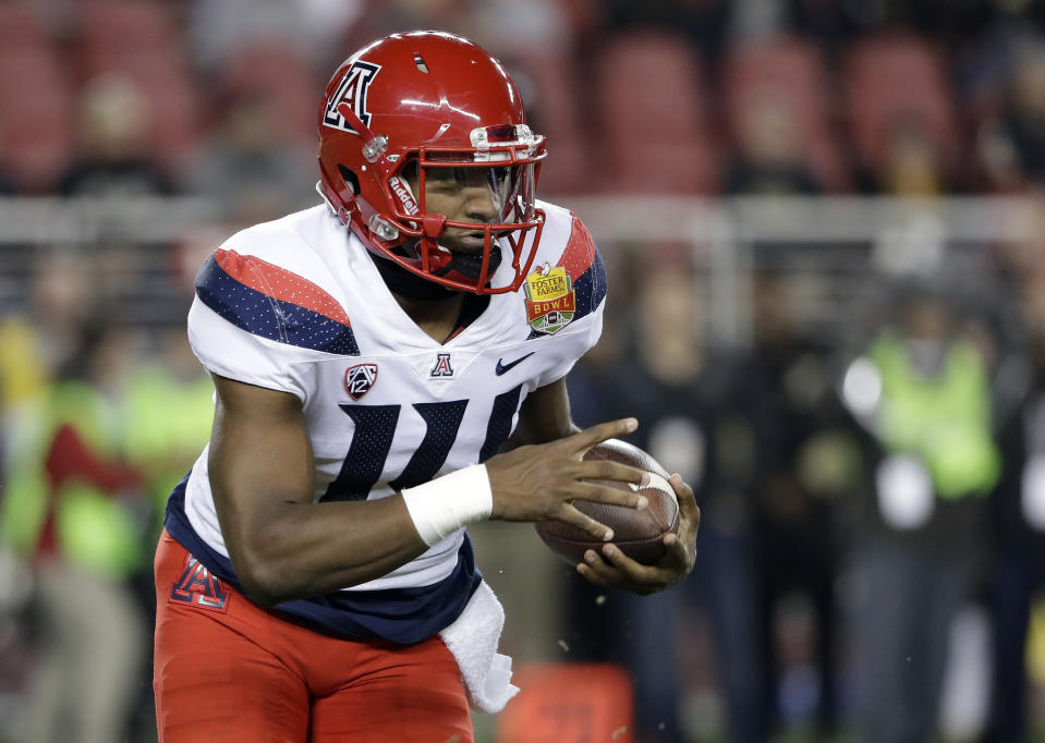 Arizona quarterback Khalil Tate is a surefire fantasy stud heading into his junior season. (AP Photo/Marcio Jose Sanchez)