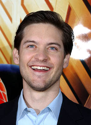 Tobey Maguire smiles to the heavens at the LA premiere of Columbia Pictures' Spider-Man