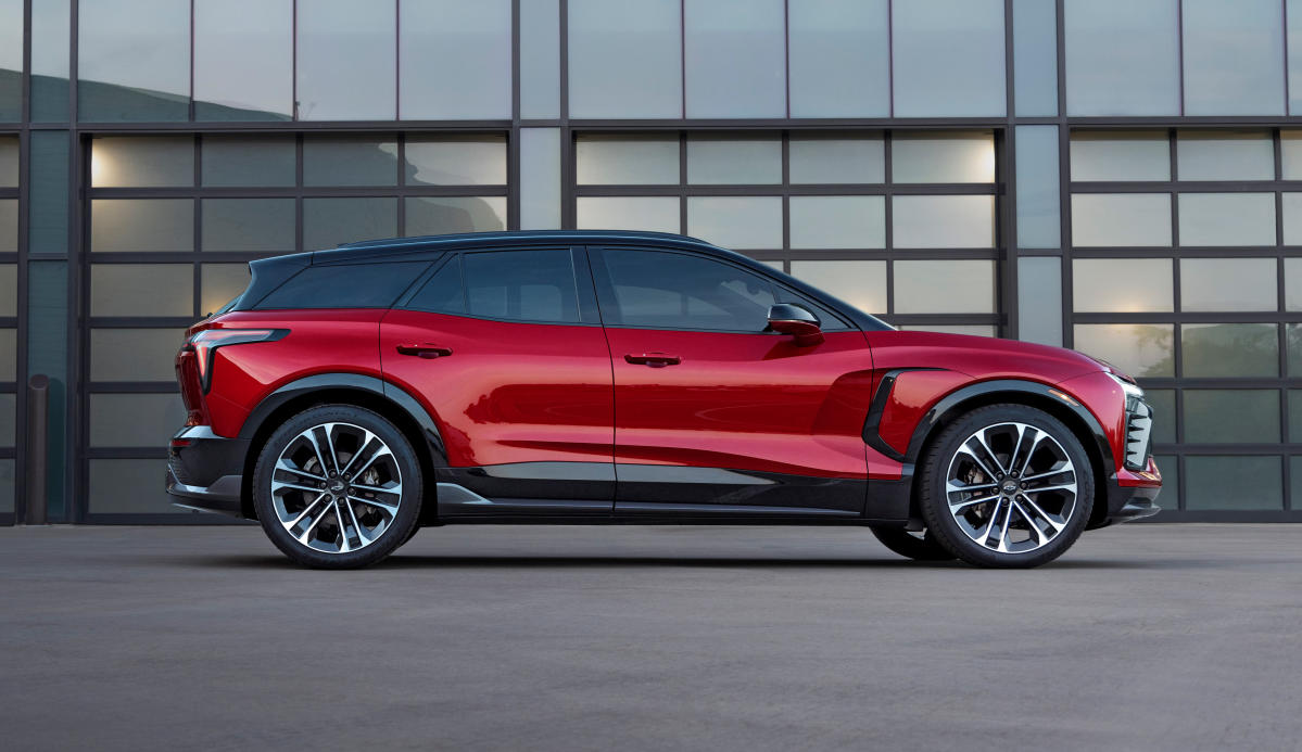 GM's 2024 Chevrolet Blazer EV will have a max range of 320 miles