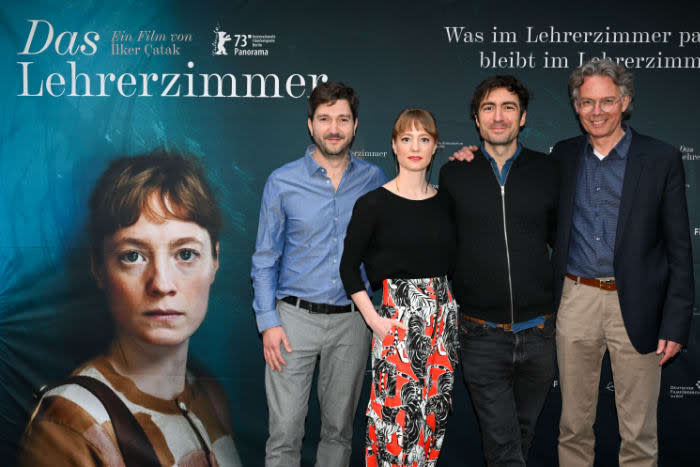 El elenco de la cinta alemana Sala de profesores