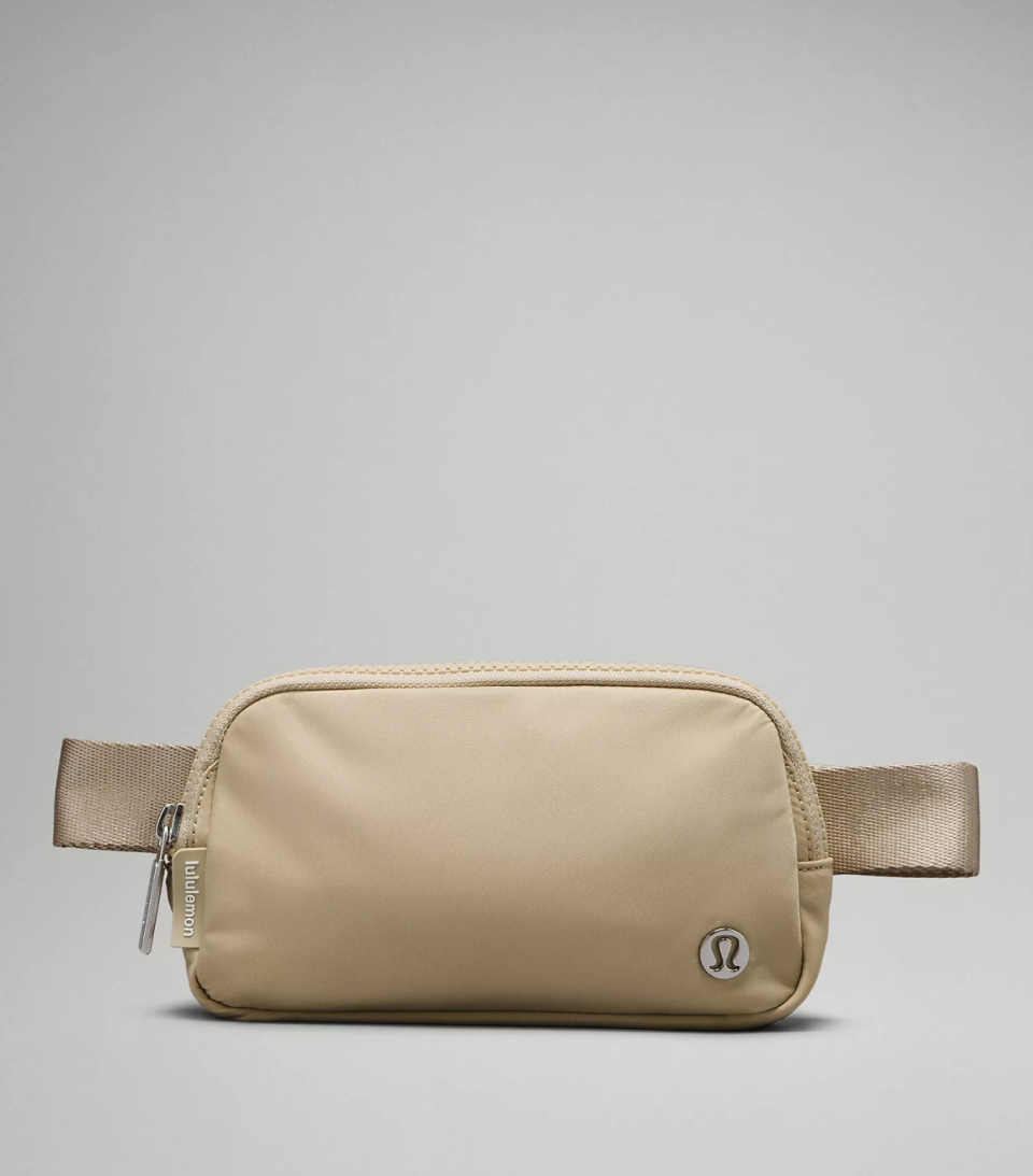 Everywhere Belt Bag Mini (Photo via Lululemon)