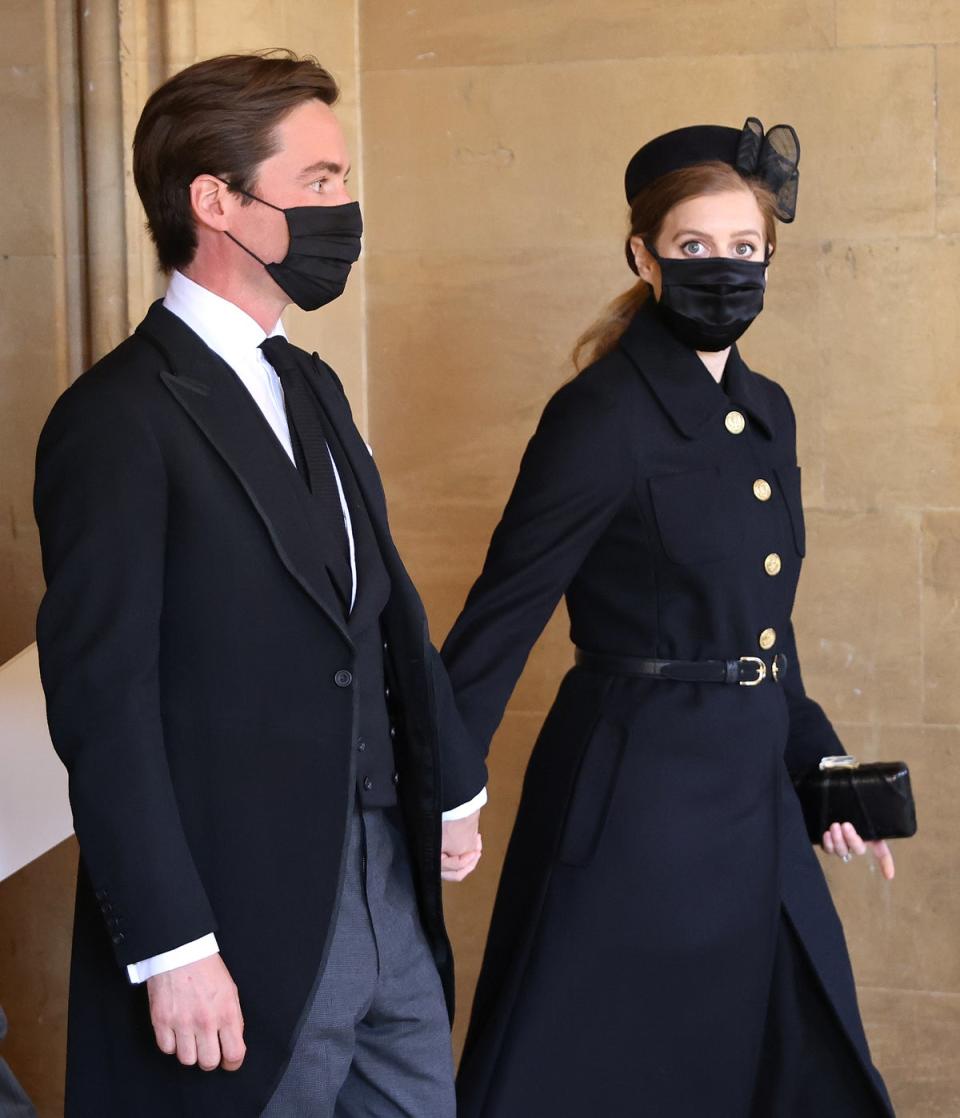 Princess Beatrice and Edoardo Mapelli Mozzi held hands at Prince Philip’s funeral (Getty Images)