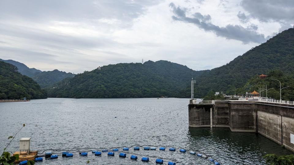 颱風卡努來襲，桃園石門水庫蓄水率超過98％，北水局說，不排除進行洩洪。（圖／北水局提供）
